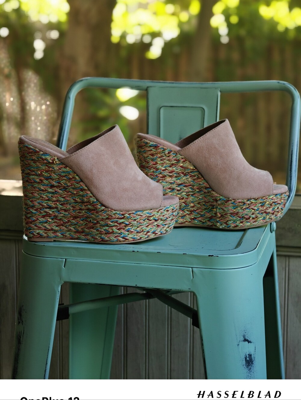Women’s Suede Peep-Toe Wedge Mules in Dusty Rose